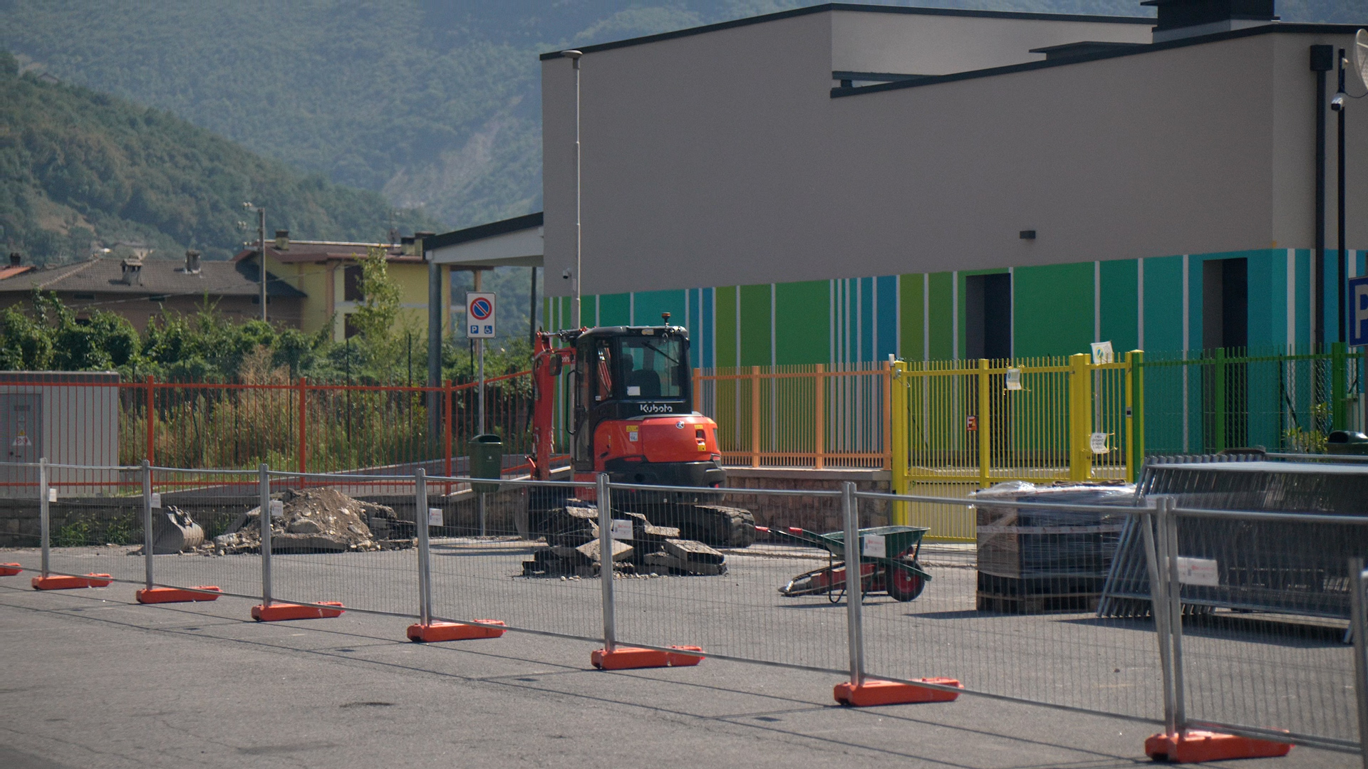 Piano di Costa Volpino: polemica sui parcheggi