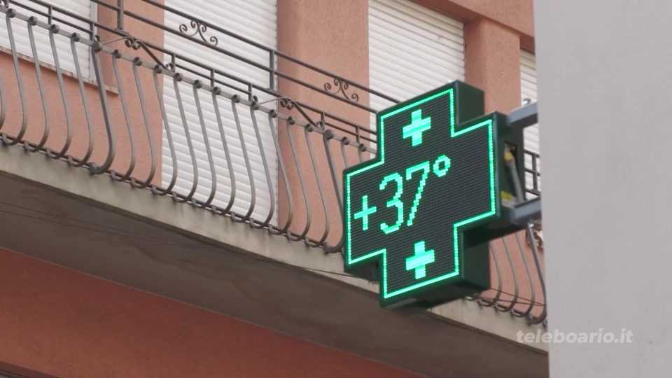 Caldo da record. E’ un’estate bollente