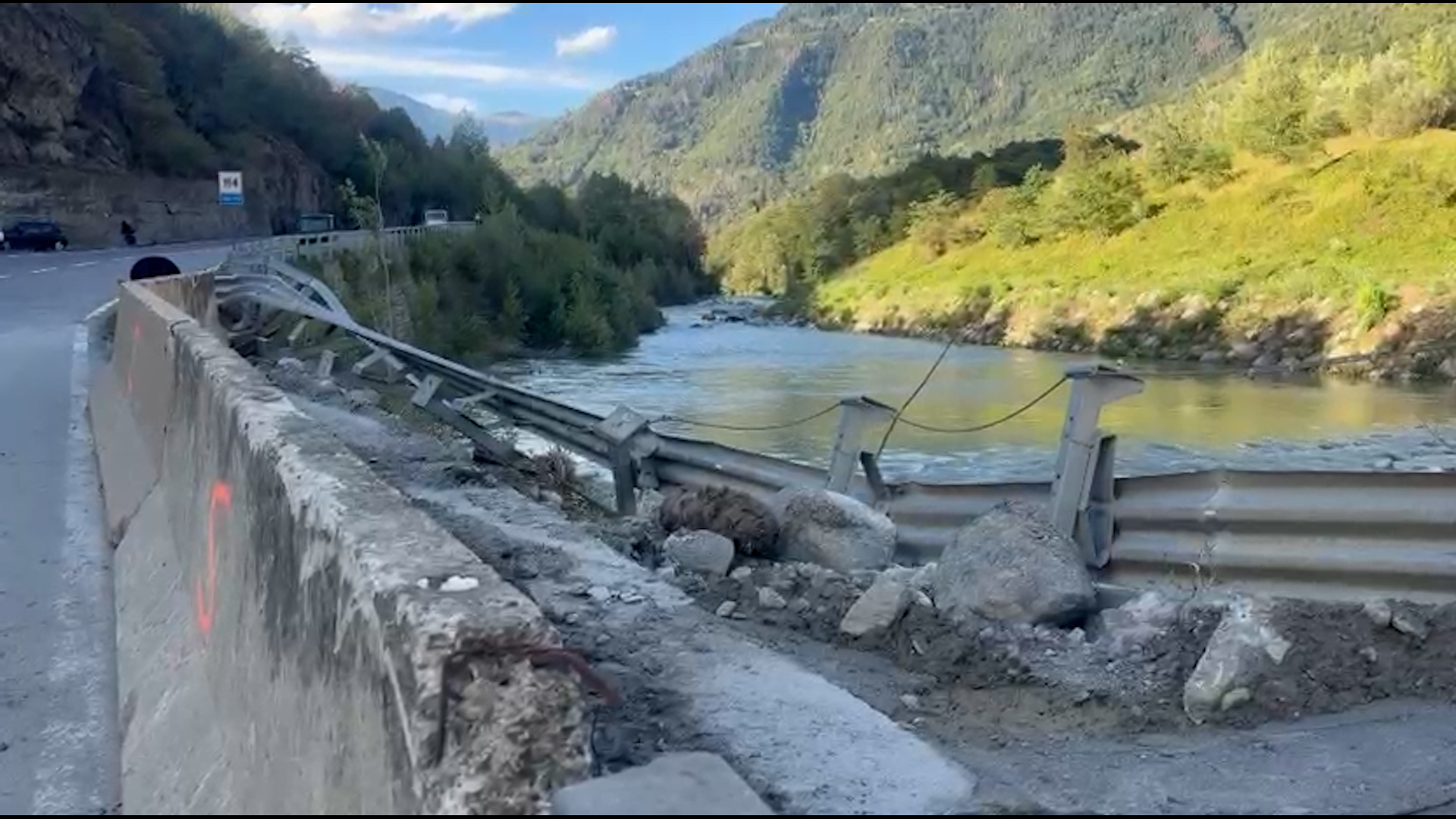 Sonico, resta chiusa la Strada Statale 42