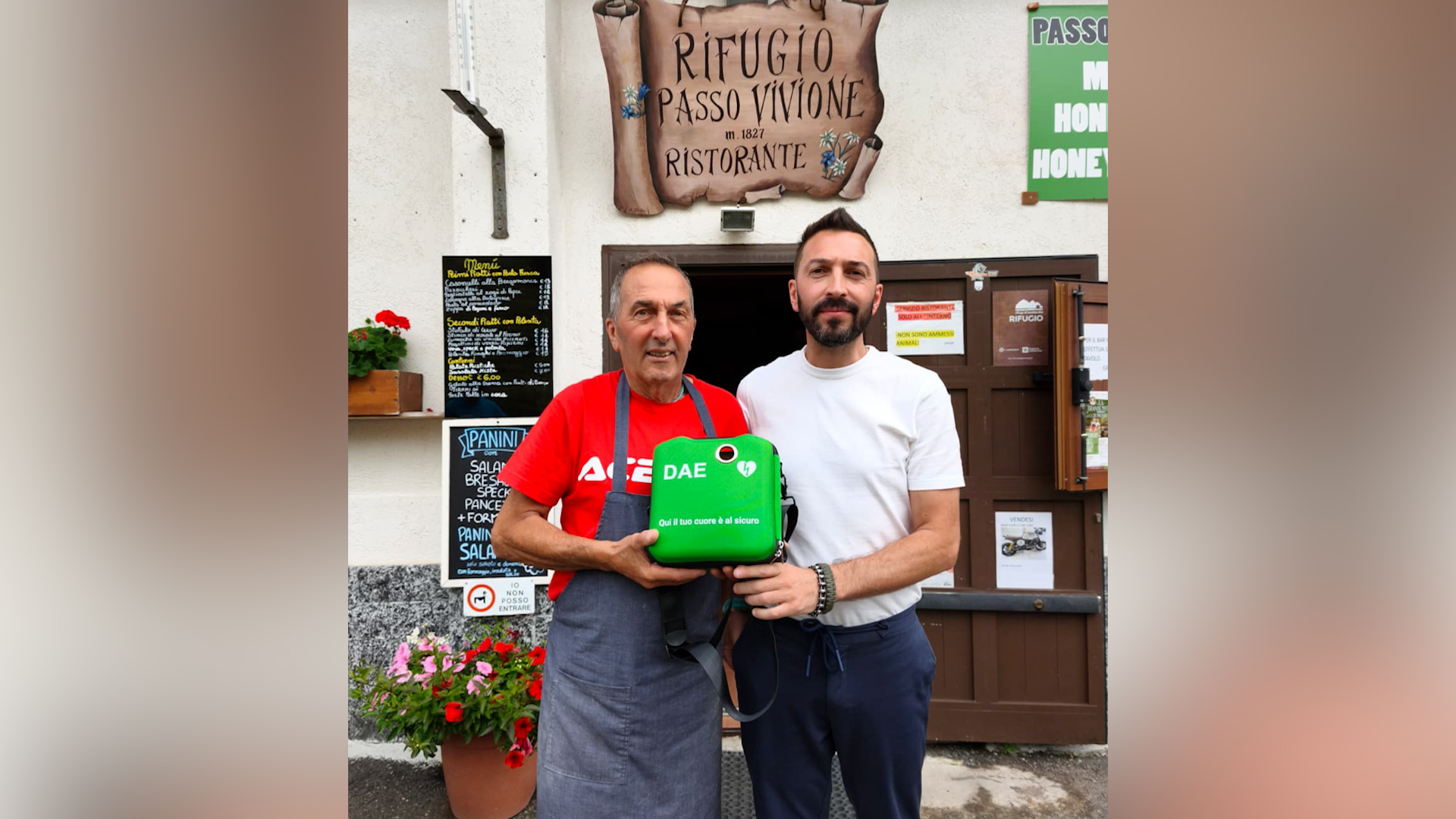 Vivione: un defibrillatore al rifugio. Donato per ricordare Virginio Mussi