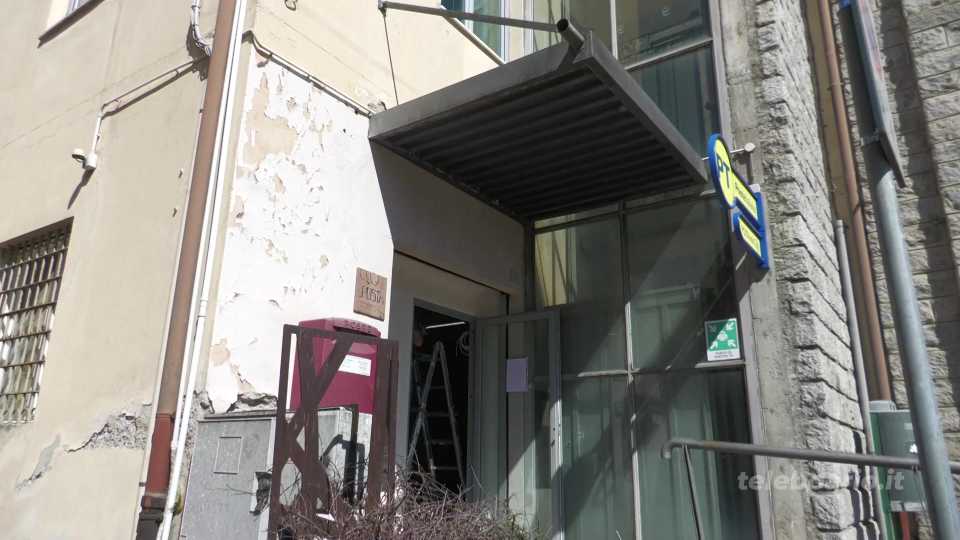 Poste chiuse a Capo di Ponte: cittadini disperati