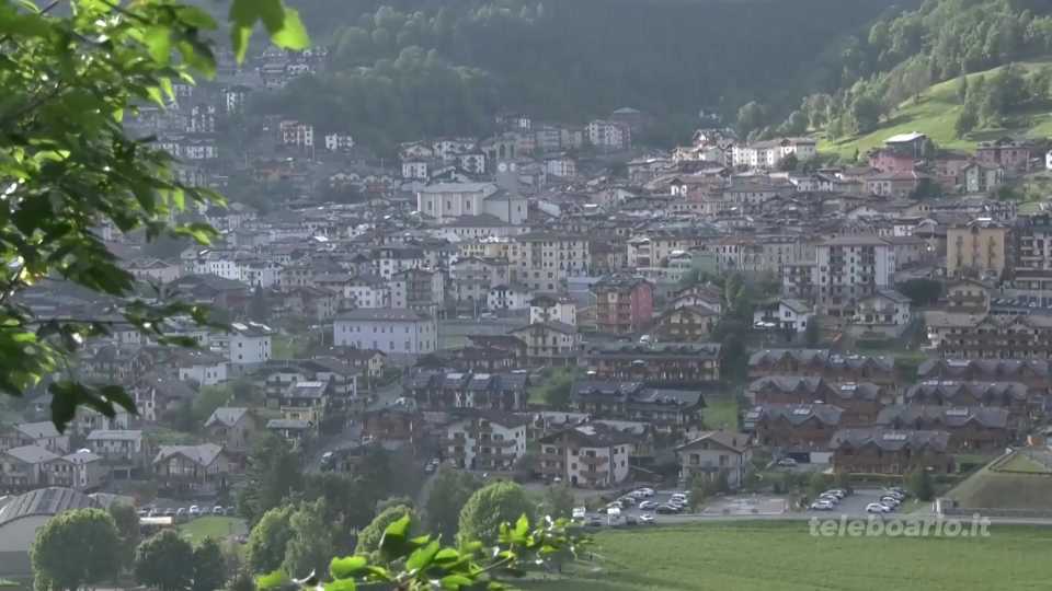 Vezza d’Oglio, le minoranze: “Il sindaco si dimetta”