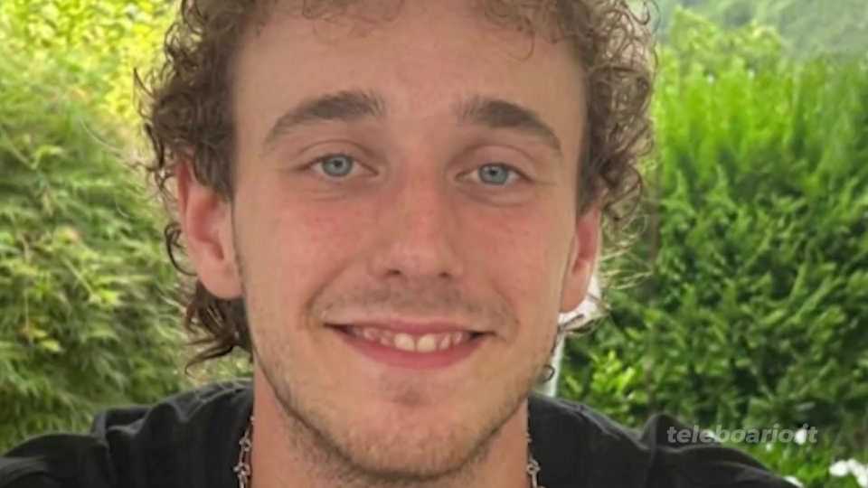 Cade in moto e muore, domani i funerali di Daniele Gabossi