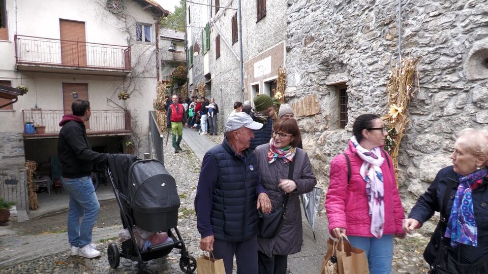 Castagna, con la sagra il paese si fa conoscere